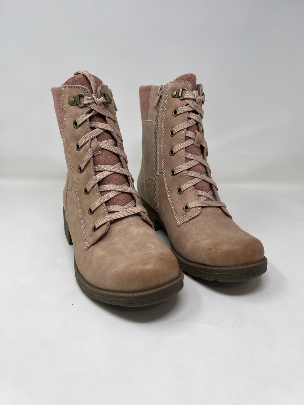 Earth Origins Boot Women Size 8 Blush Rowan Bootie Leather Ankle Lace Up Comfort